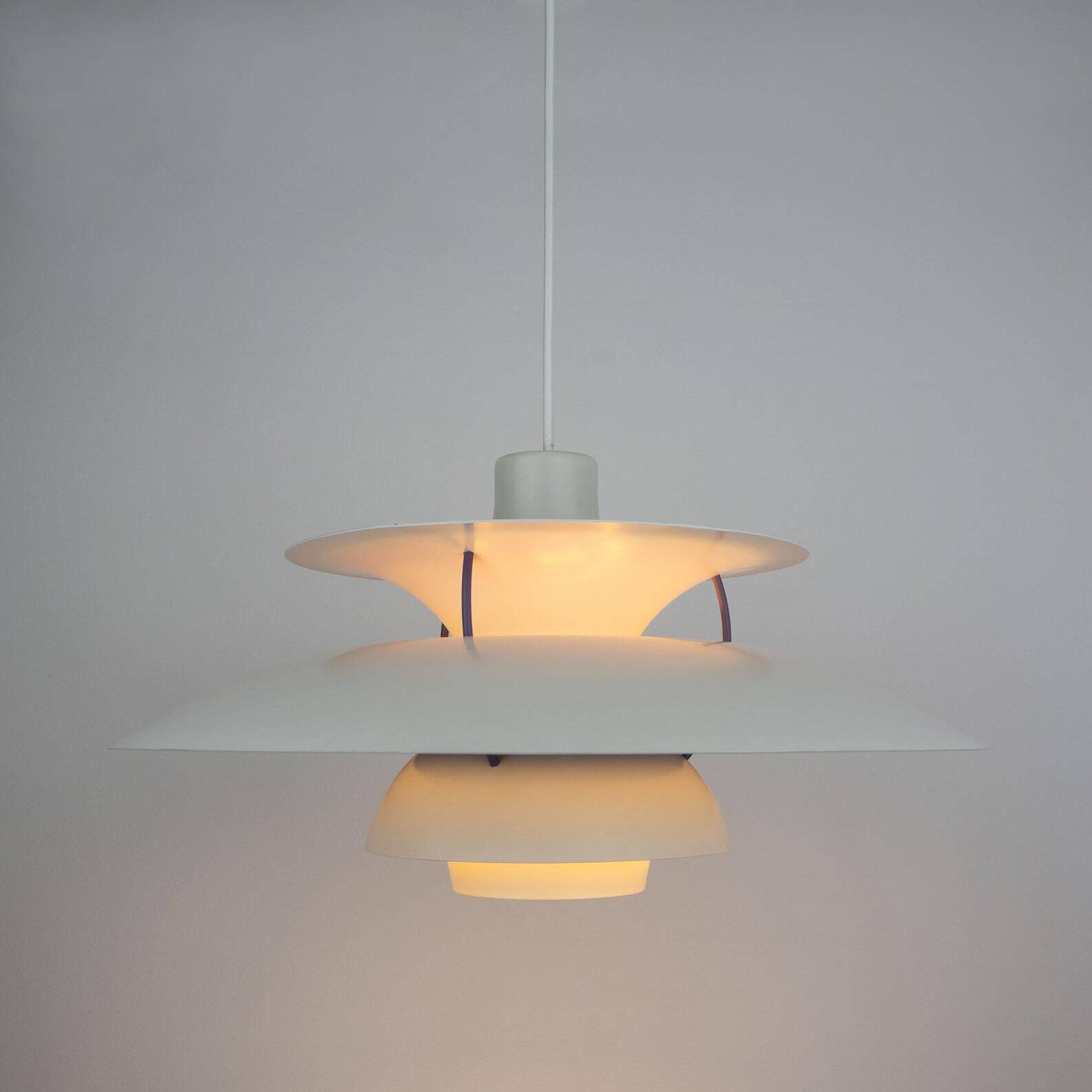 Vintage PH5 pendant lamp by Poul Henningsen, Louis Poulsen, 1958