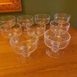 9 coupes en verre soufflé