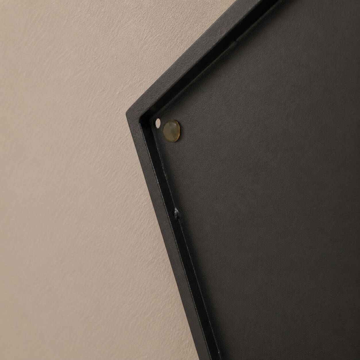Brown lacquered welded steel wall shelf - Sleek / minimalist design
