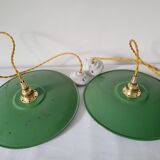 Pair of enamelled suspensions