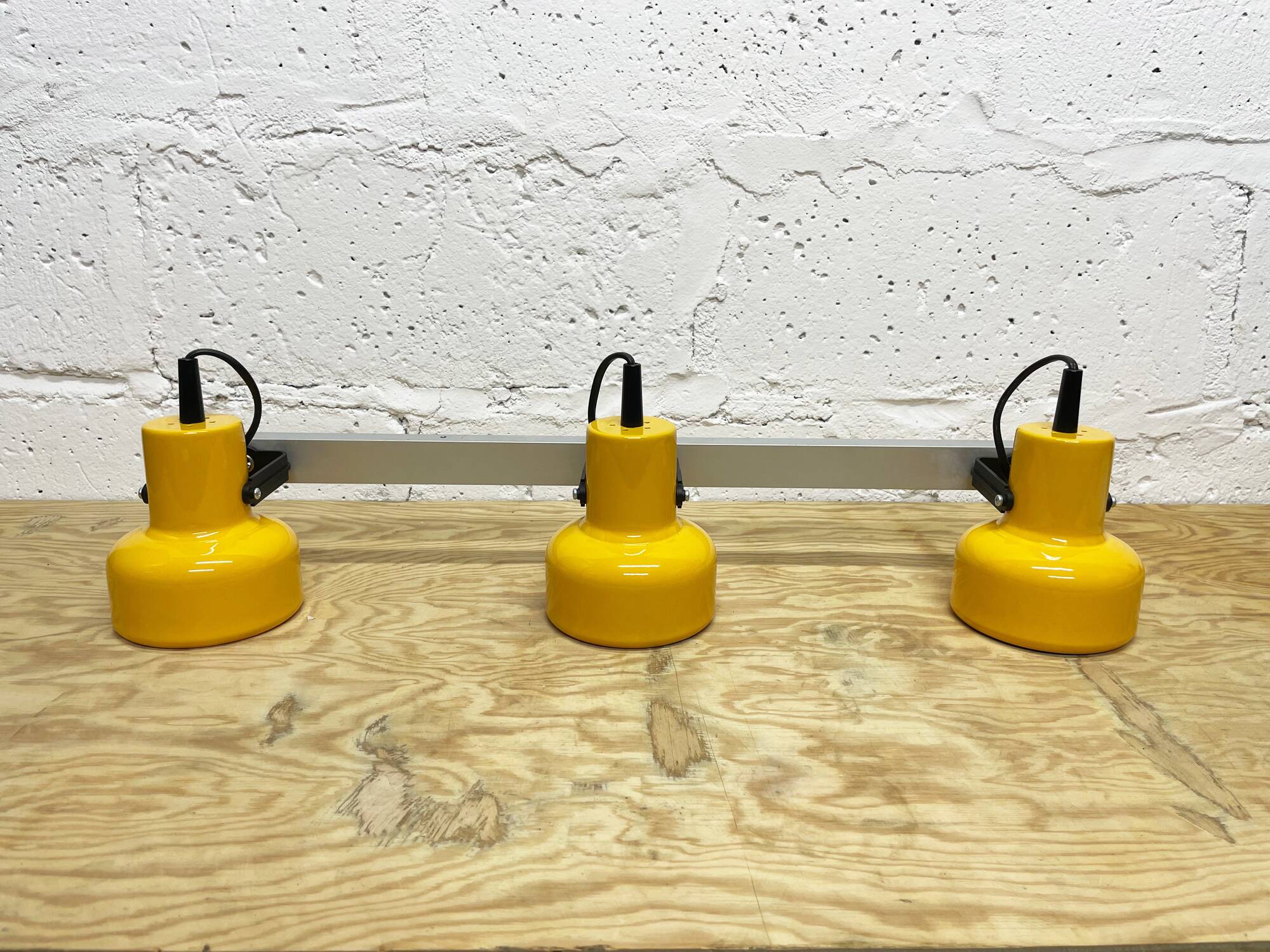 Yellow three spot lamp, Brilliant, 1970s,