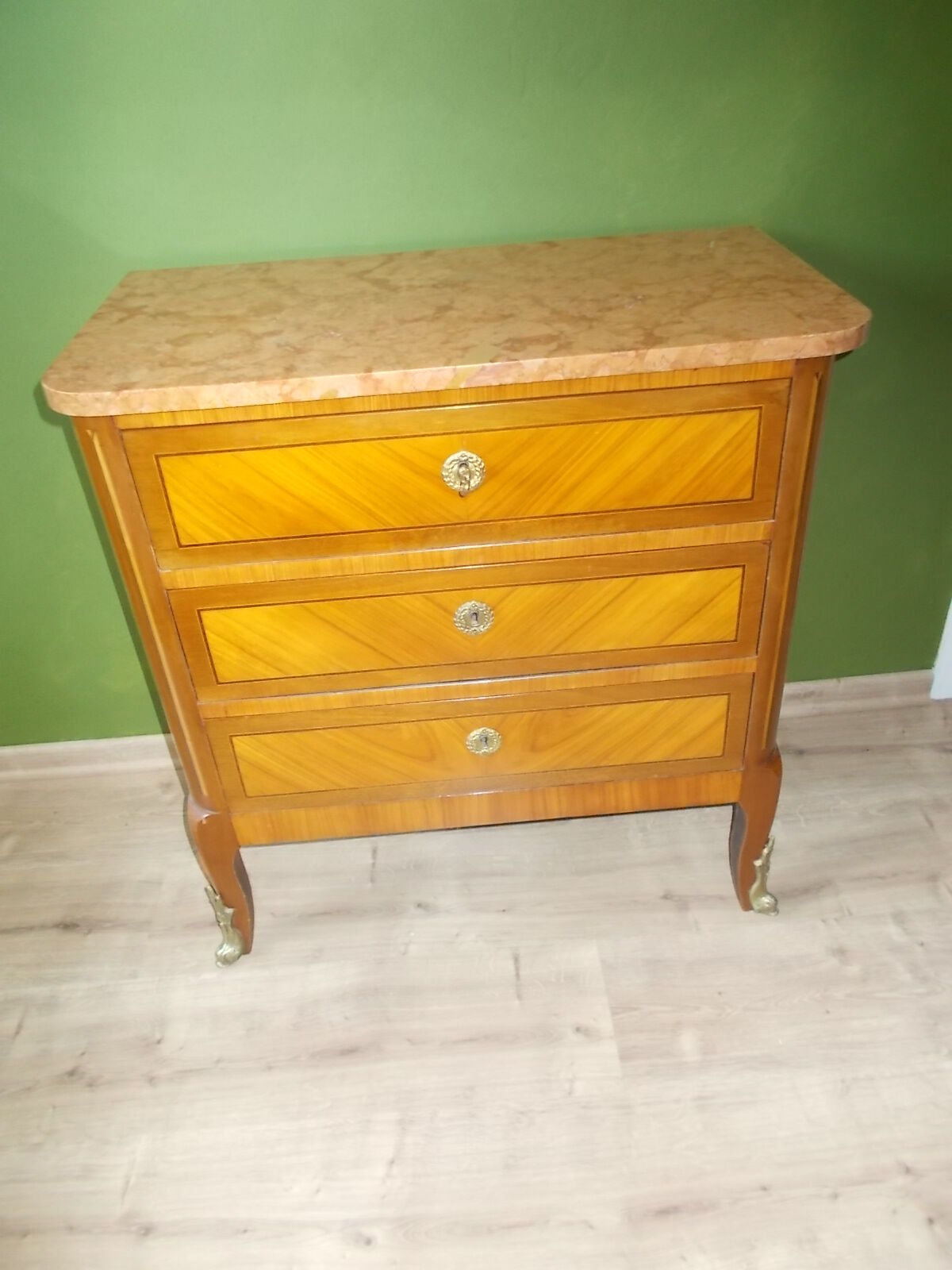 Louis XV style marquetry chest of drawers