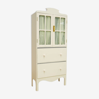 Armoire rose pale