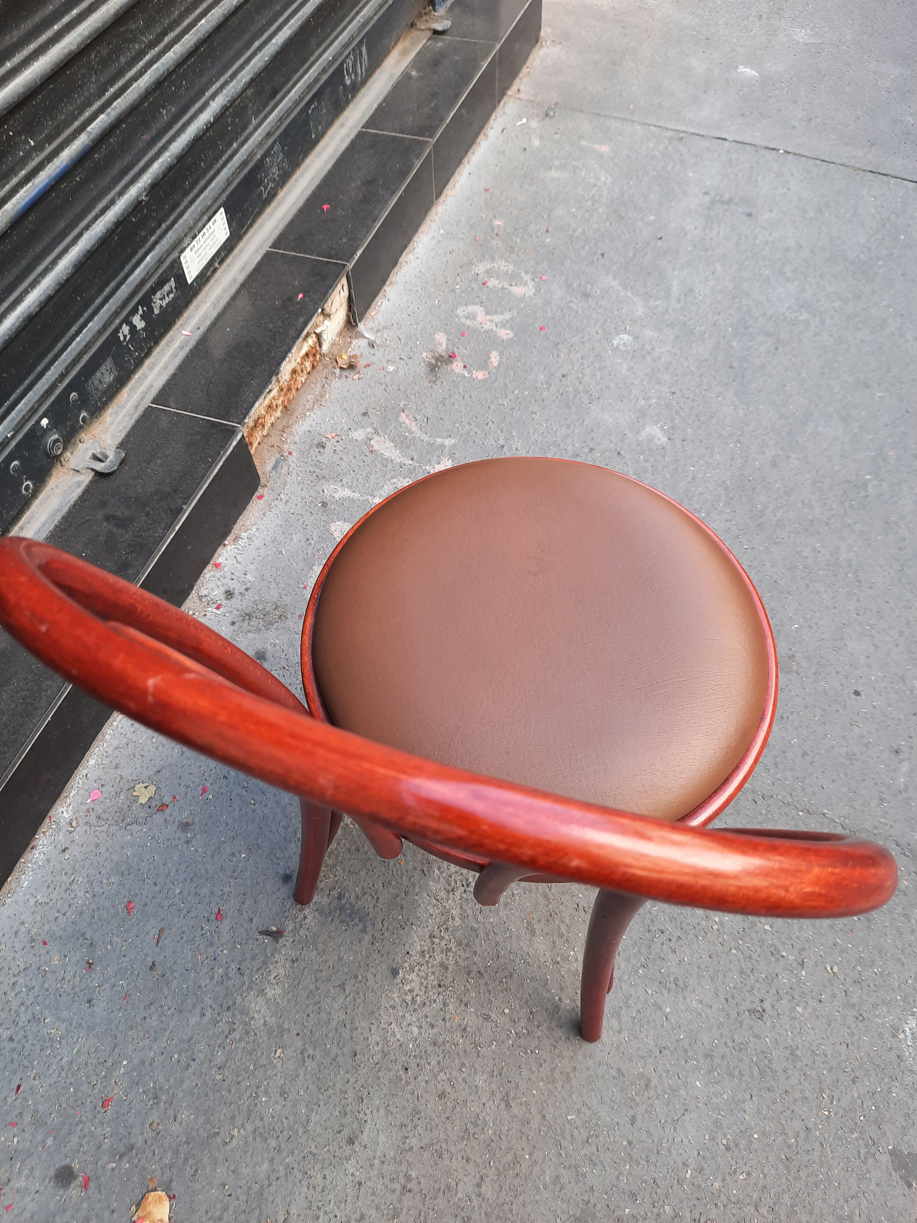 Bistro chair