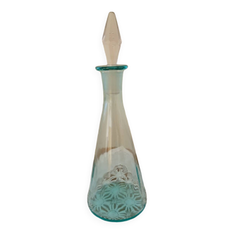 Small green carafe.