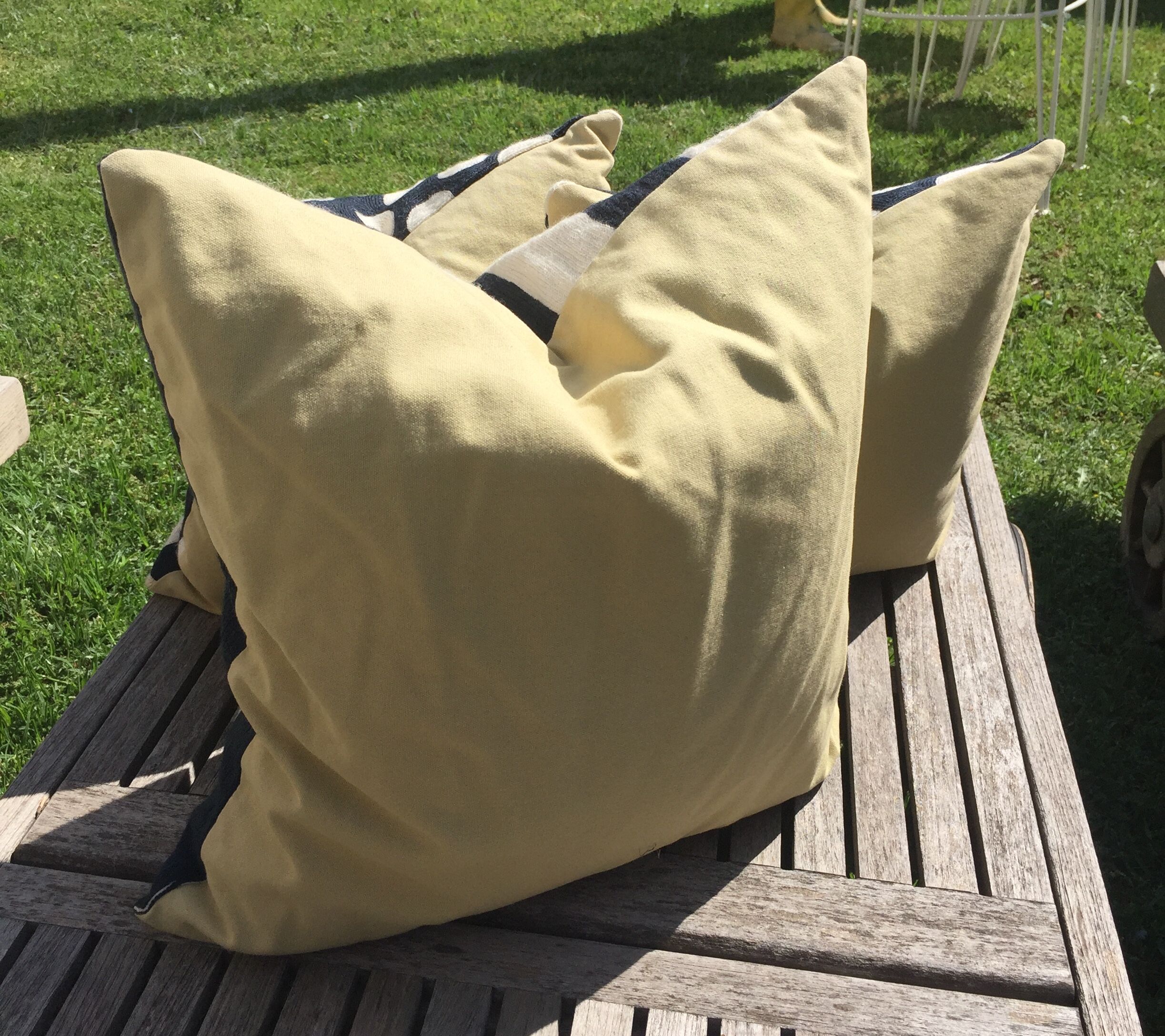 Set of 3 cushions