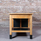 Solid wooden steel tray counter