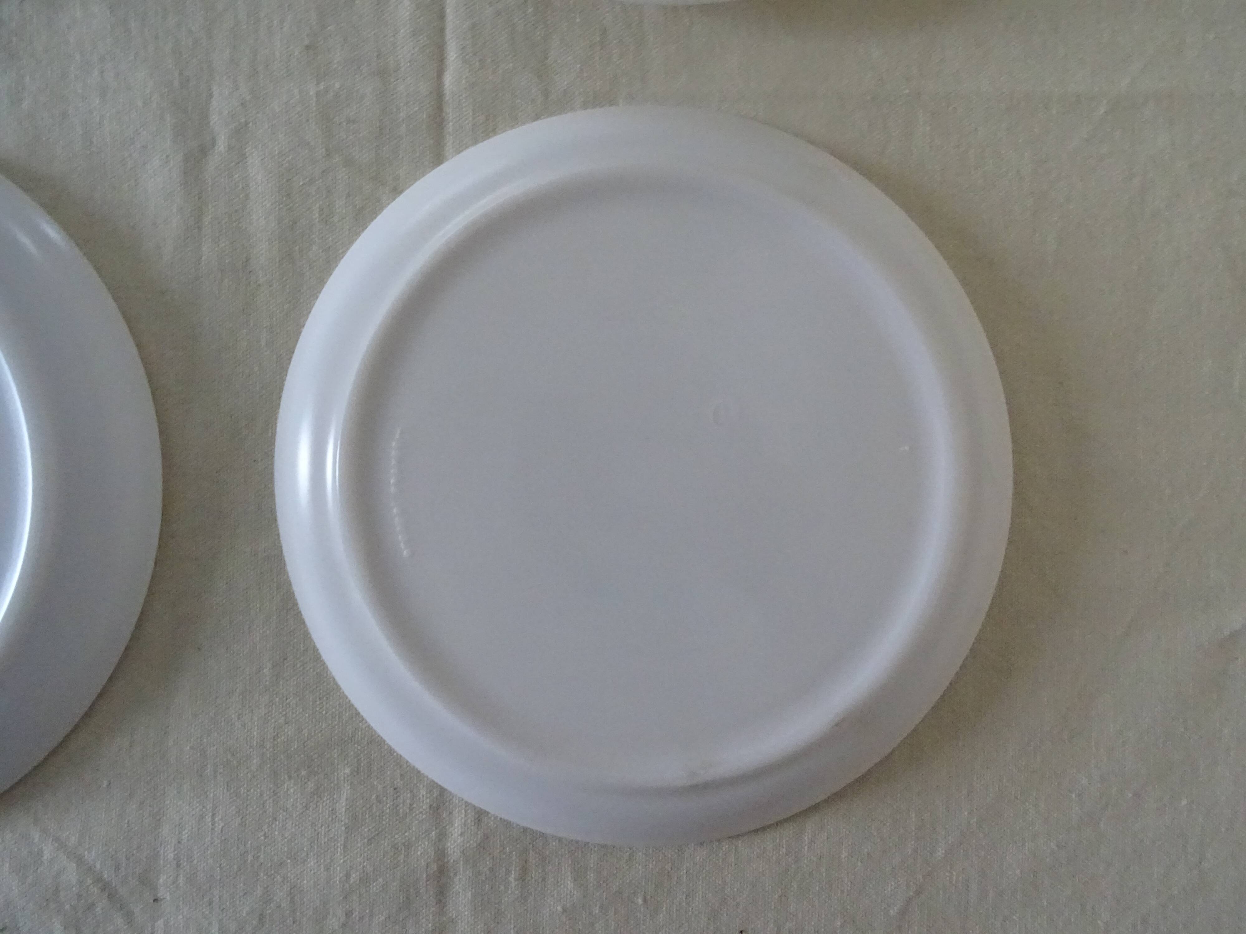 4 plates dessert flowers Arcopal lotus