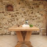 Farm table