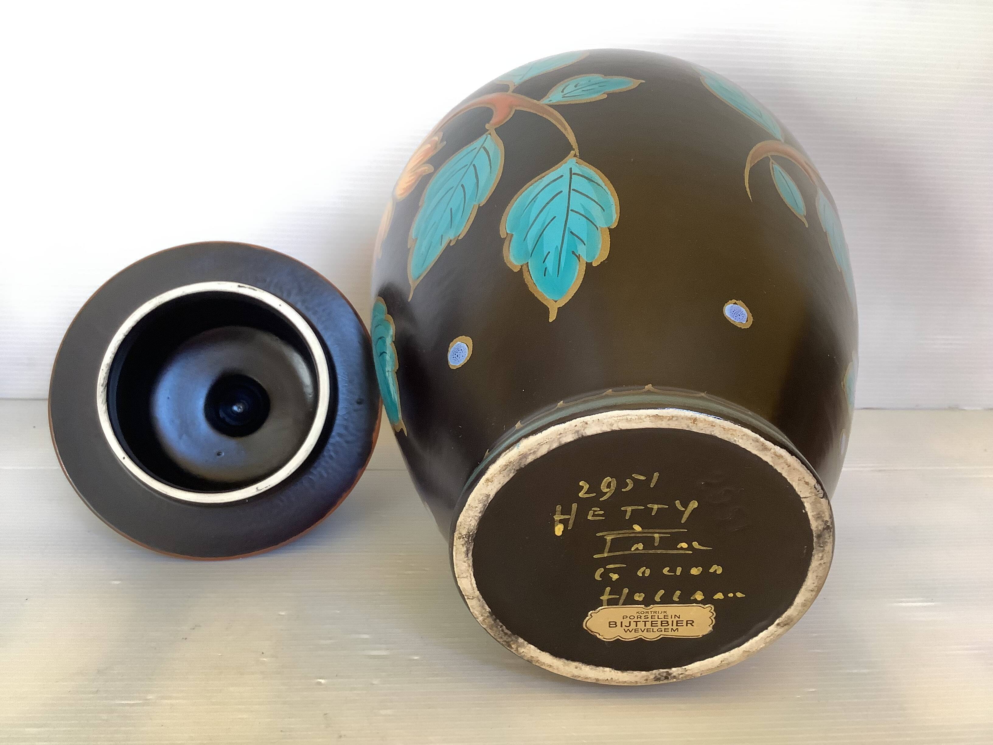 Large Hetty Gouda Holland Covered Vase