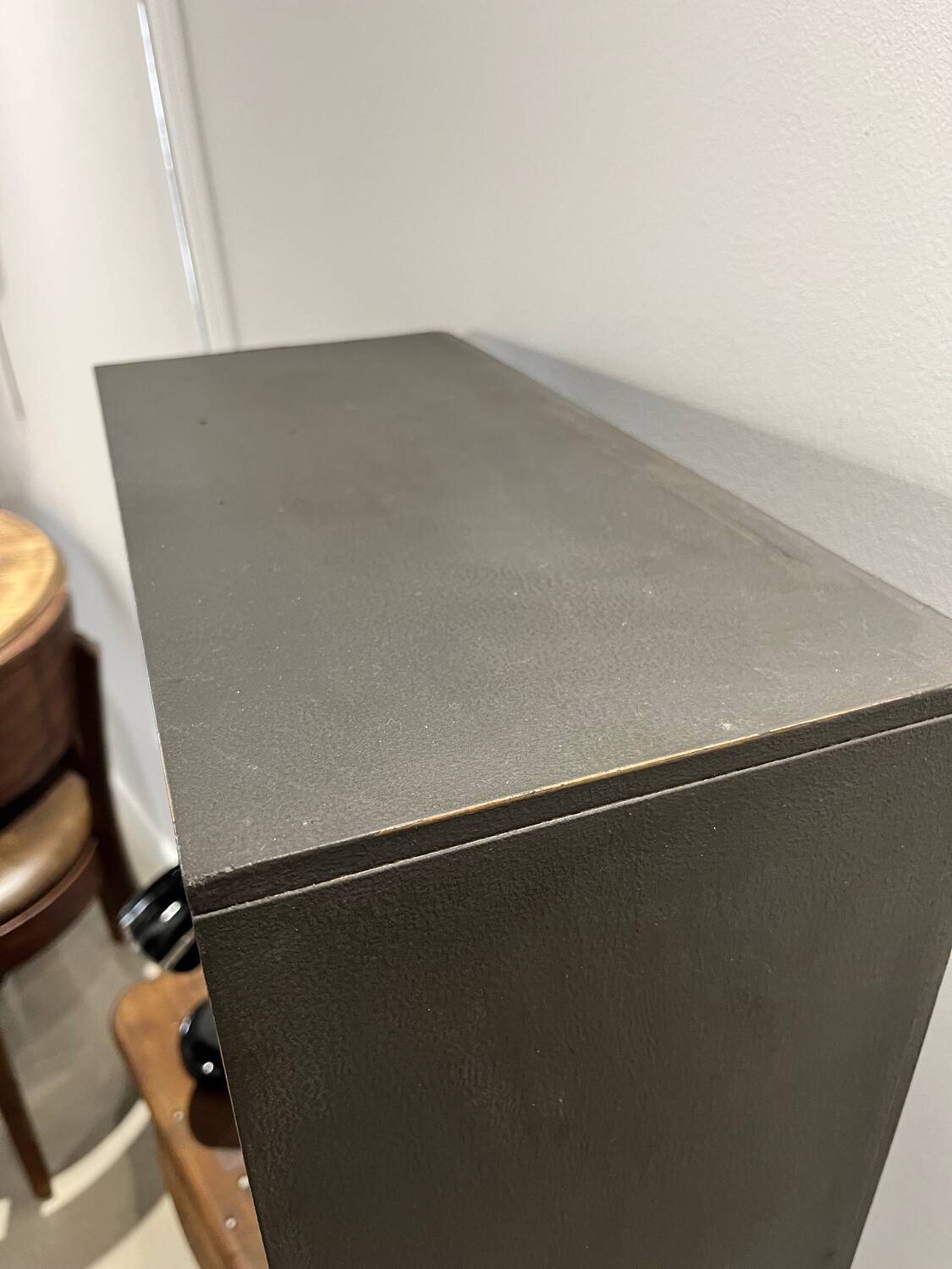 Range bouteille, casier à bouteille patiné