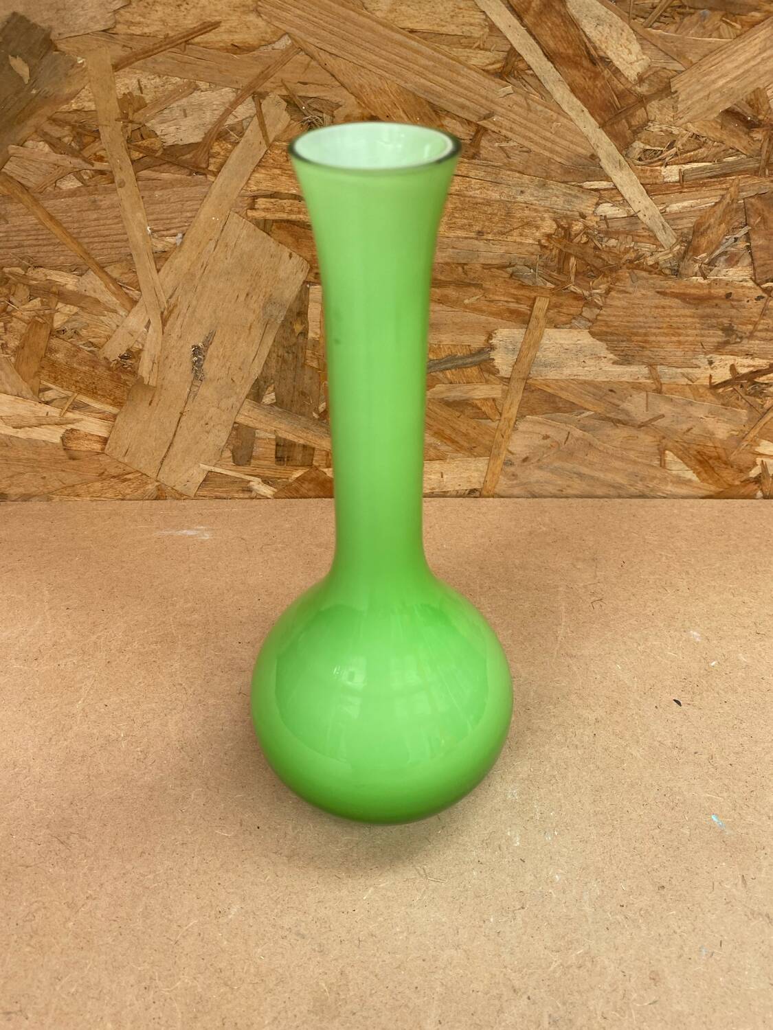 Old Vase Soliflore MURANO Multilayer Glass Green & White Vintage #B092