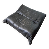Togo Ligne Roset - Black leather pouf