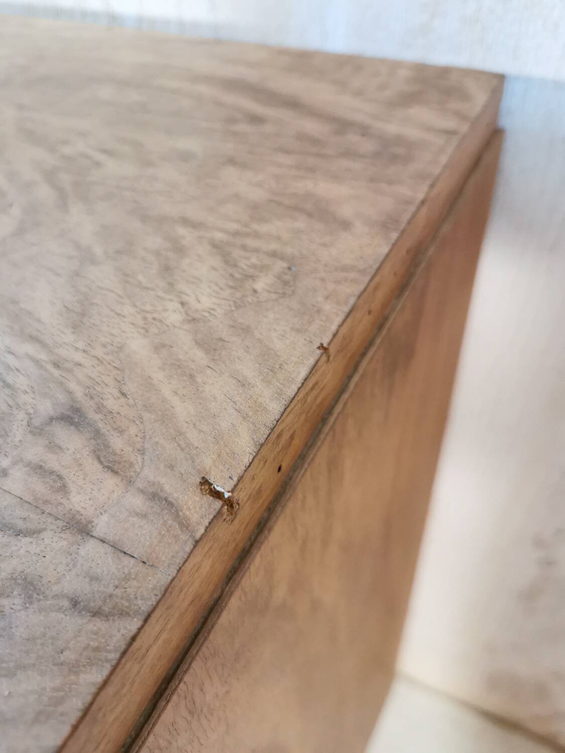 Art Deco chest of drawers