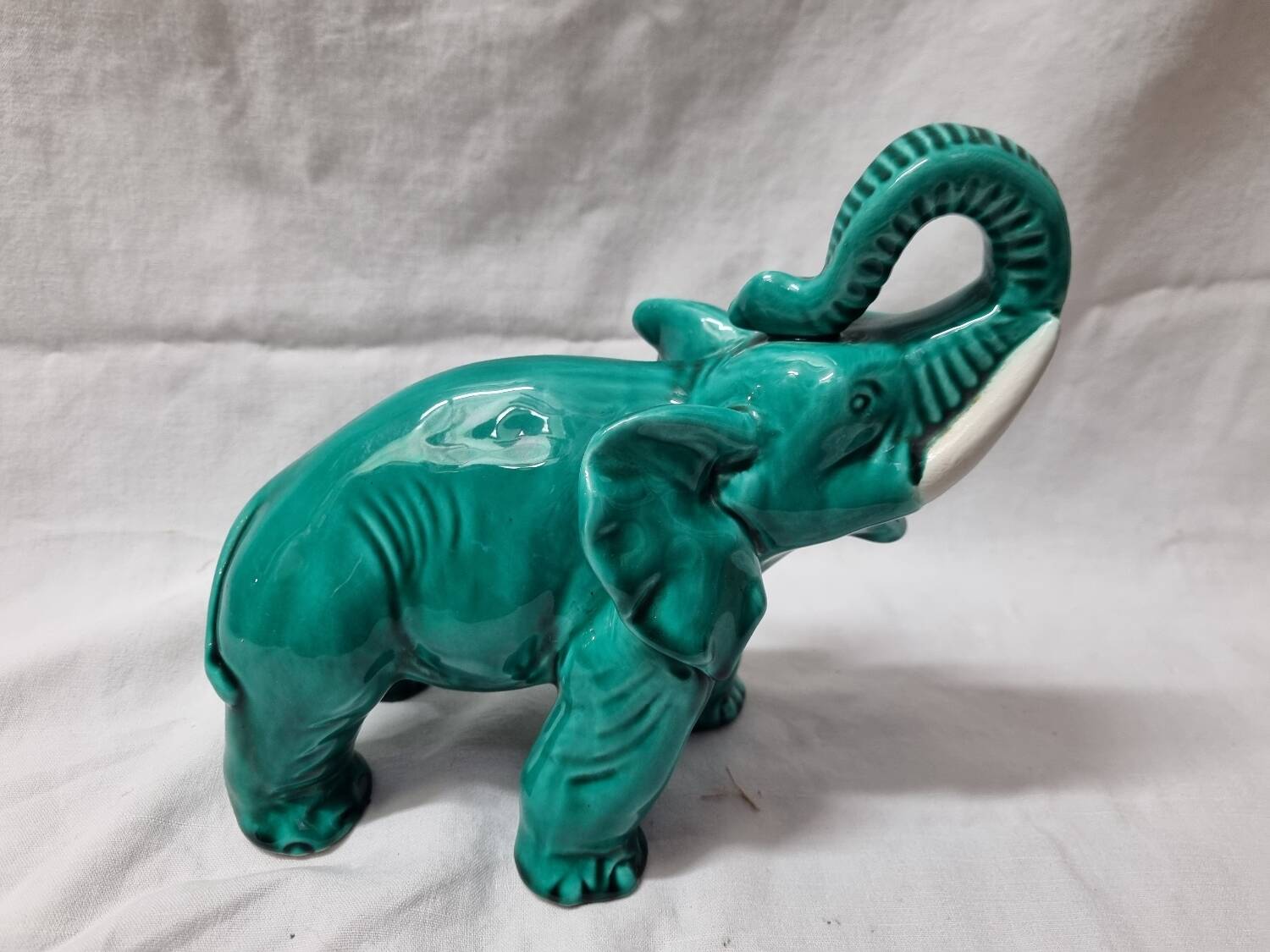 Enamelled ceramic elephant from 1950, St Clément