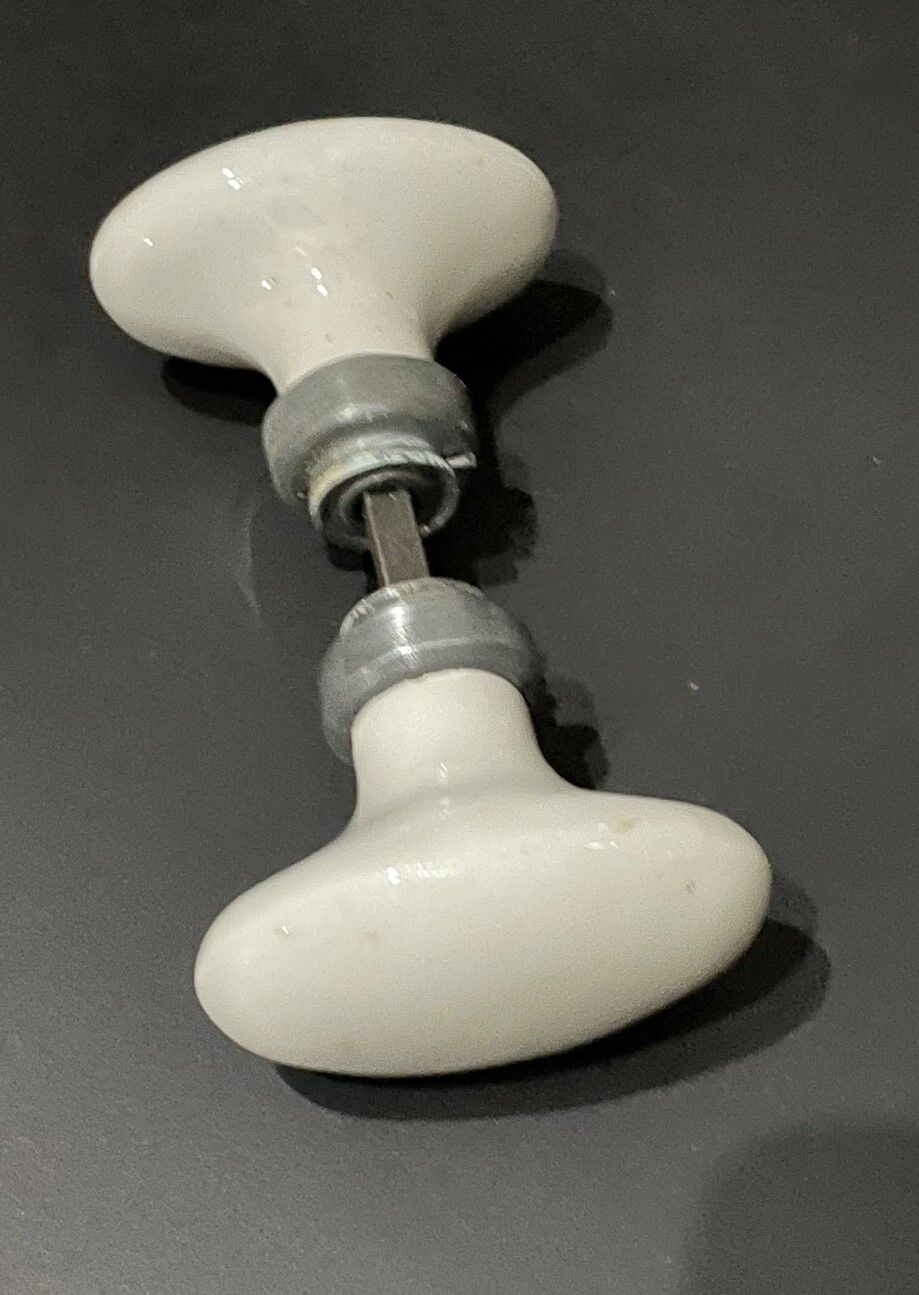 Porcelain handles