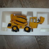 Caterpillar Joal 1980 self-cement mixer