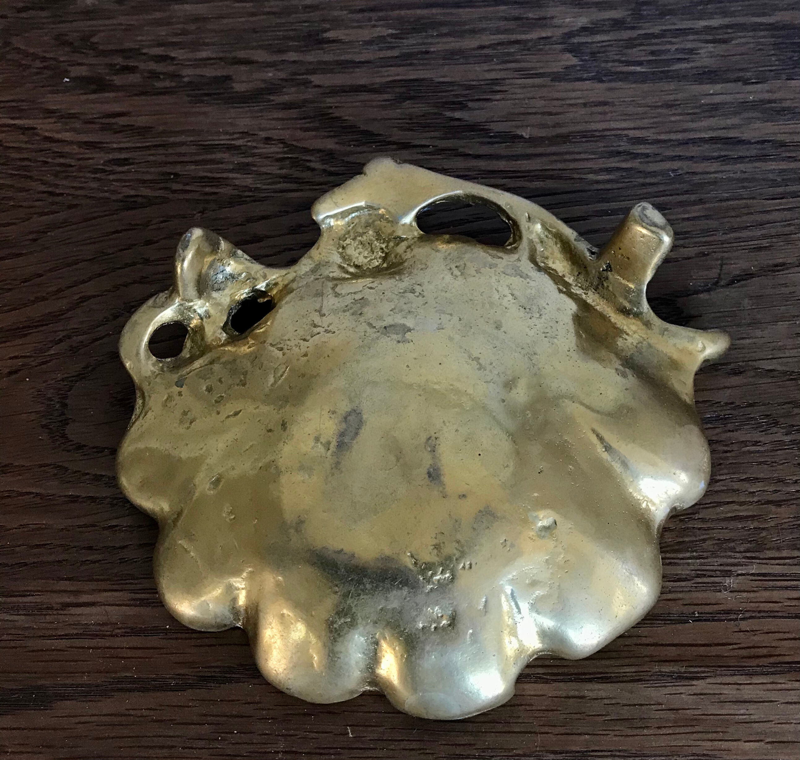 Empty pocket gilded bronze shell 19th