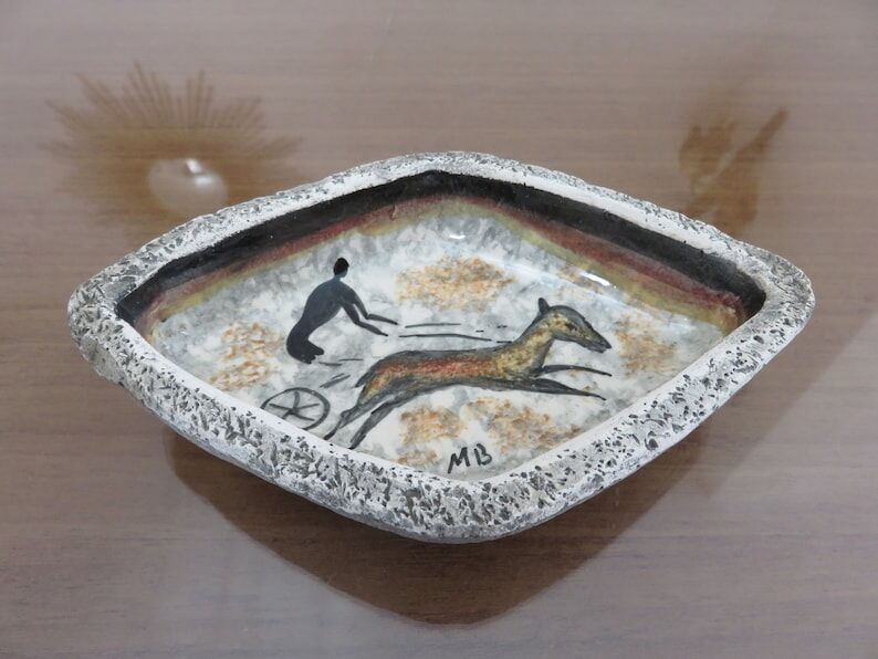 Empty ceramic rock pocket signed 60s