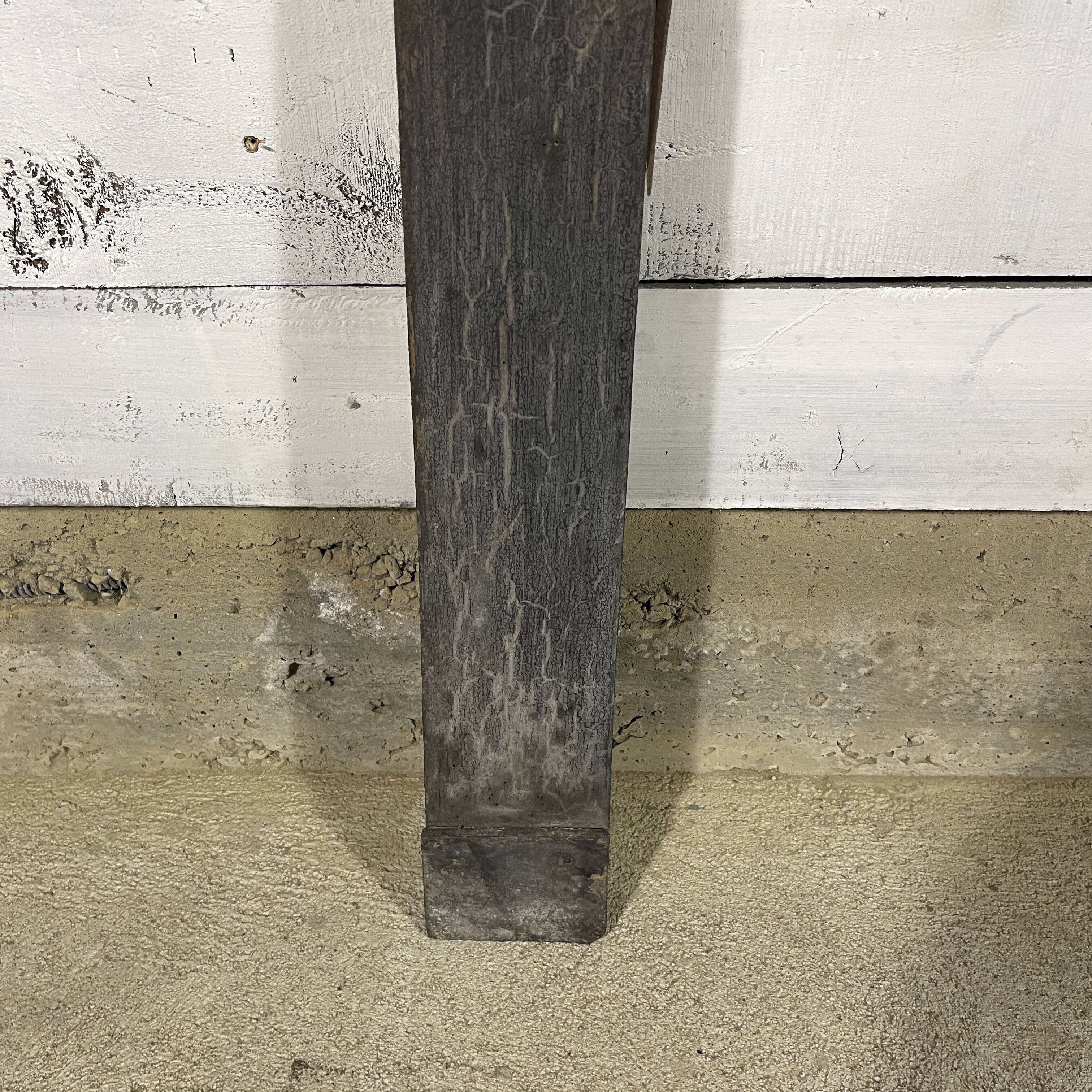 Encadrement cheminée en bois