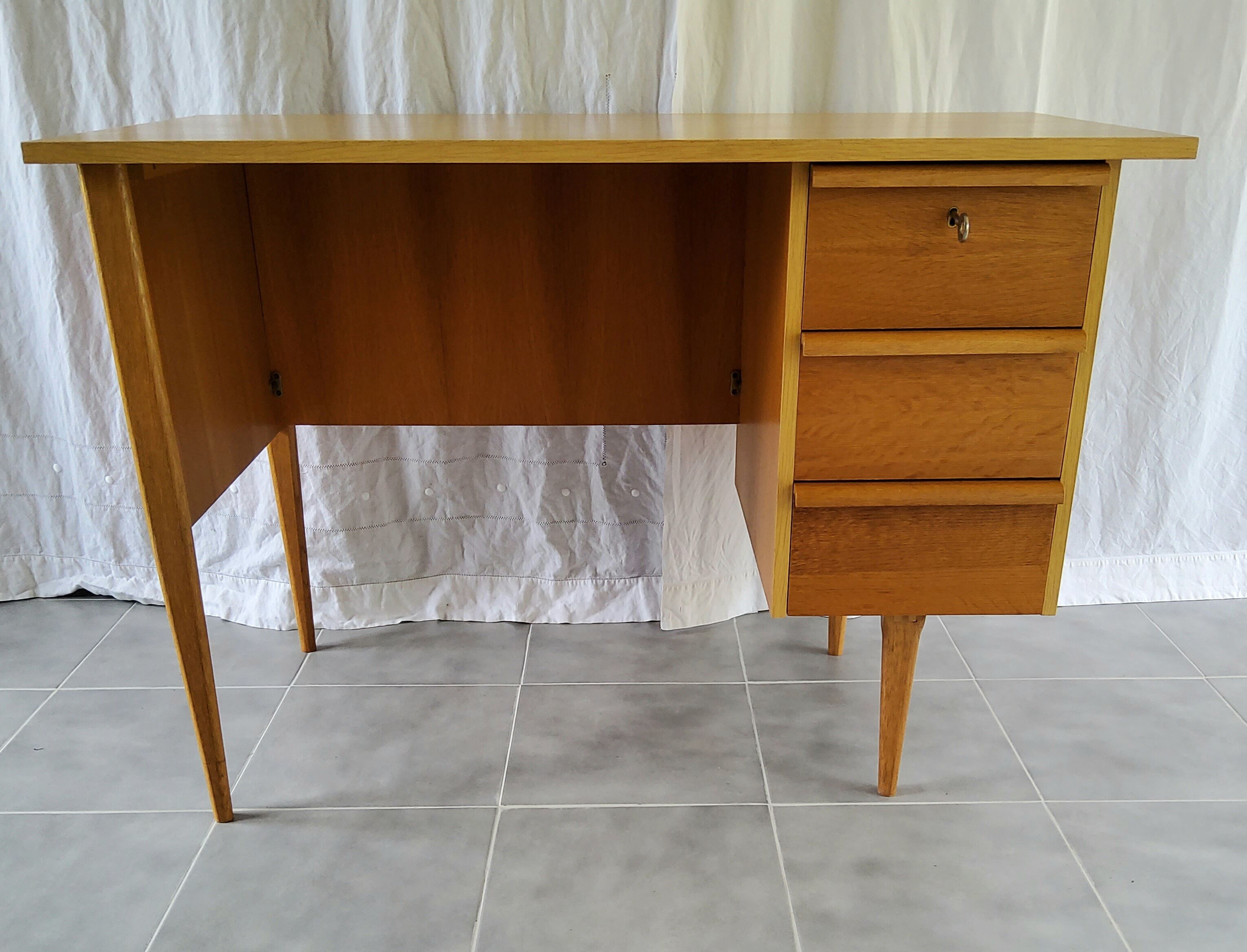 Vintage Scandinavian office