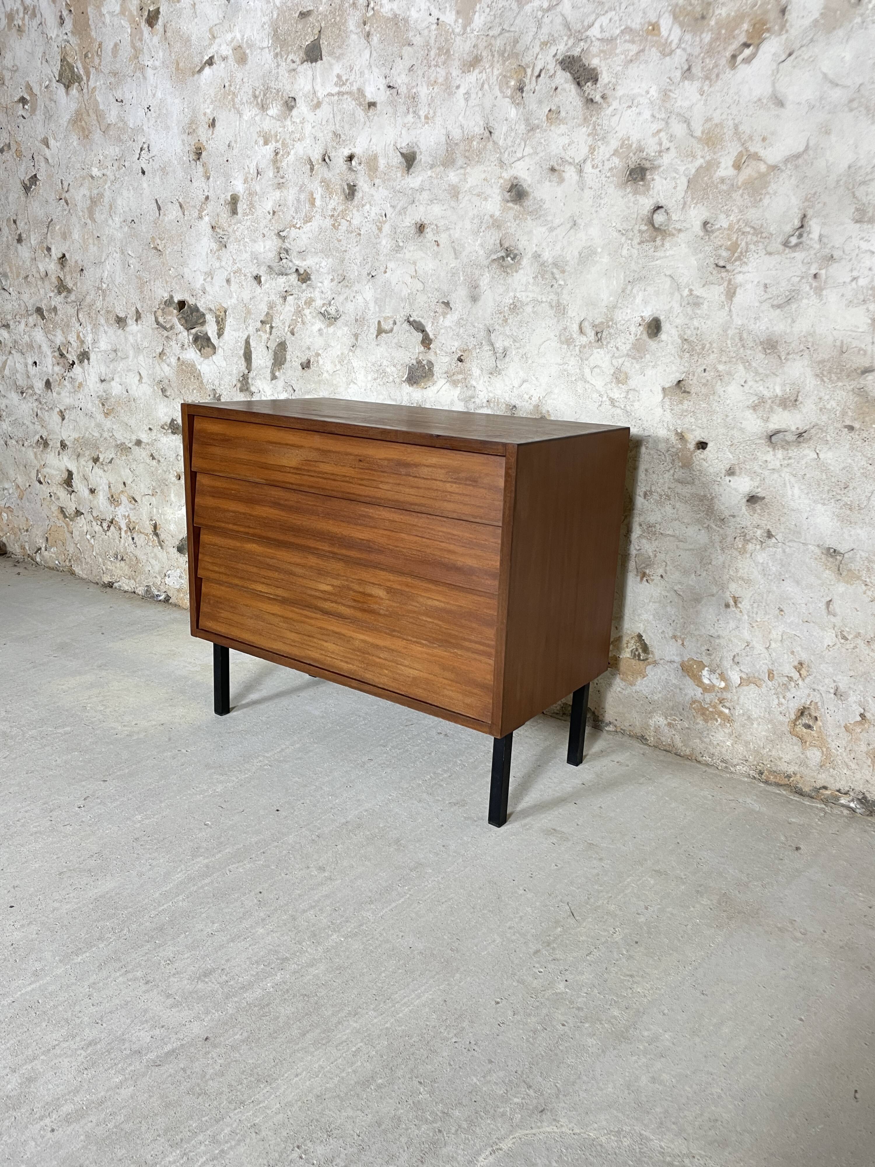 60s dresser three drawers