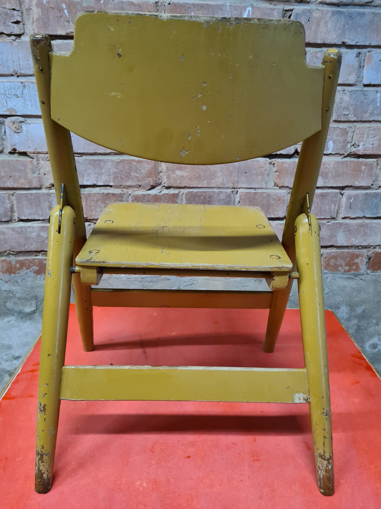 Lot table et chaise Egon Se 18 enfant