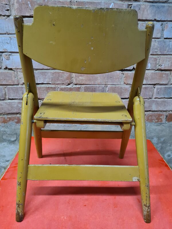 Lot table et chaise Egon Se 18 enfant