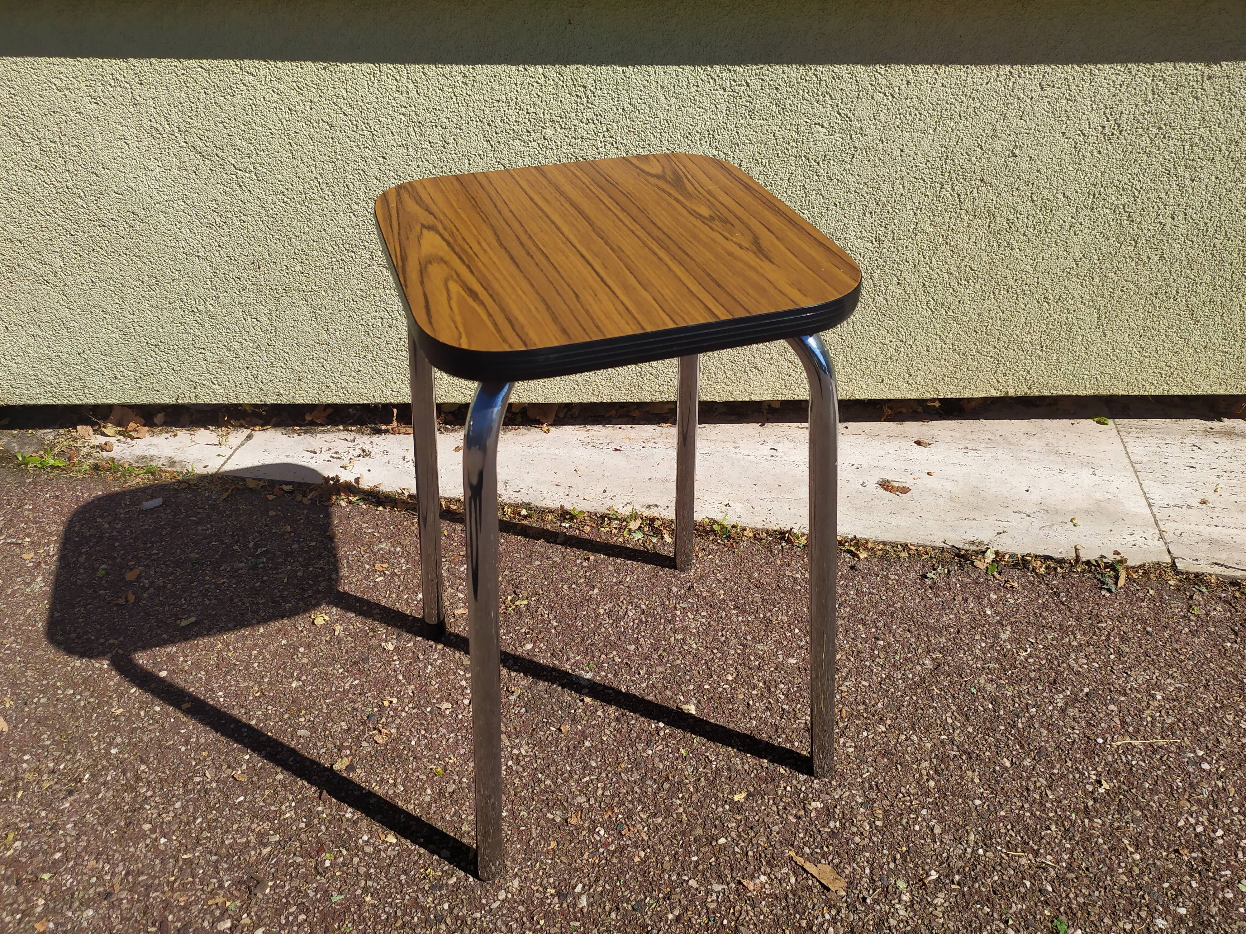 Maretto in brown brown formica