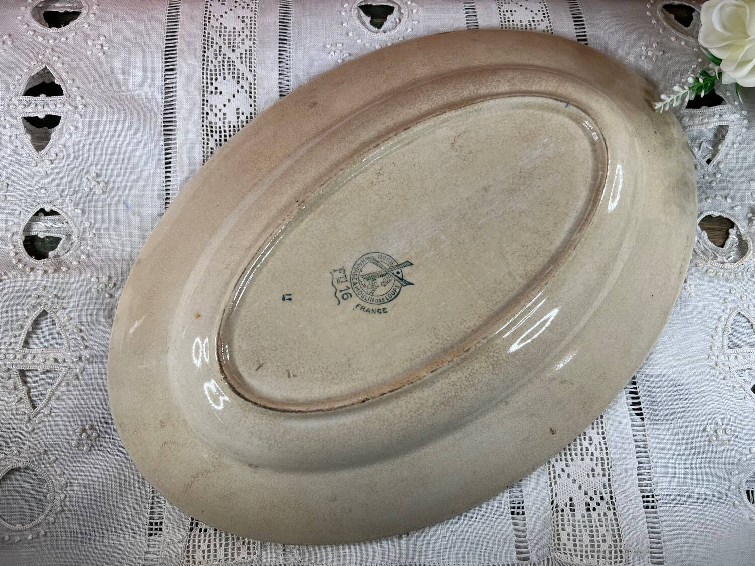 Moulin des loups art deco dish