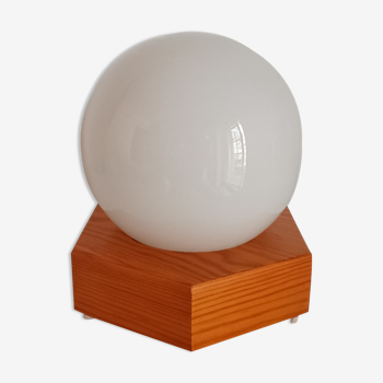 Bedside lamp in wood and opaline