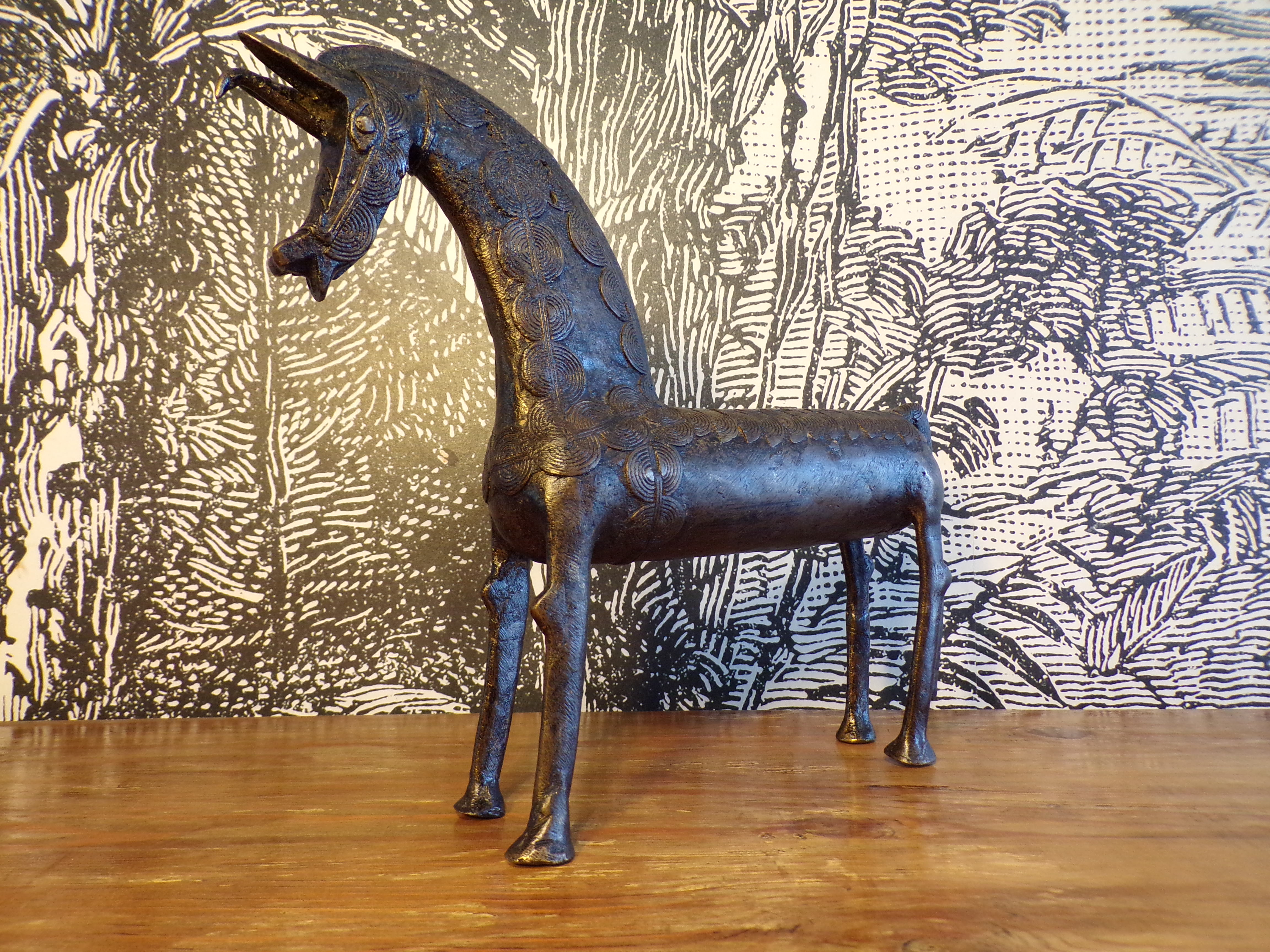 Cheval mythique en bronze art Burkinabé