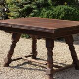 Oak table with extensions