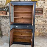 Buffet two body black vessel