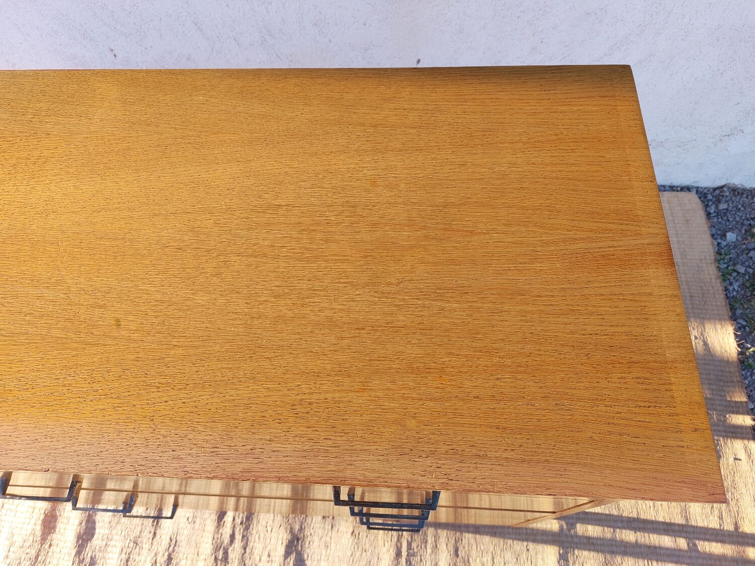 Solid wood chest of drawers