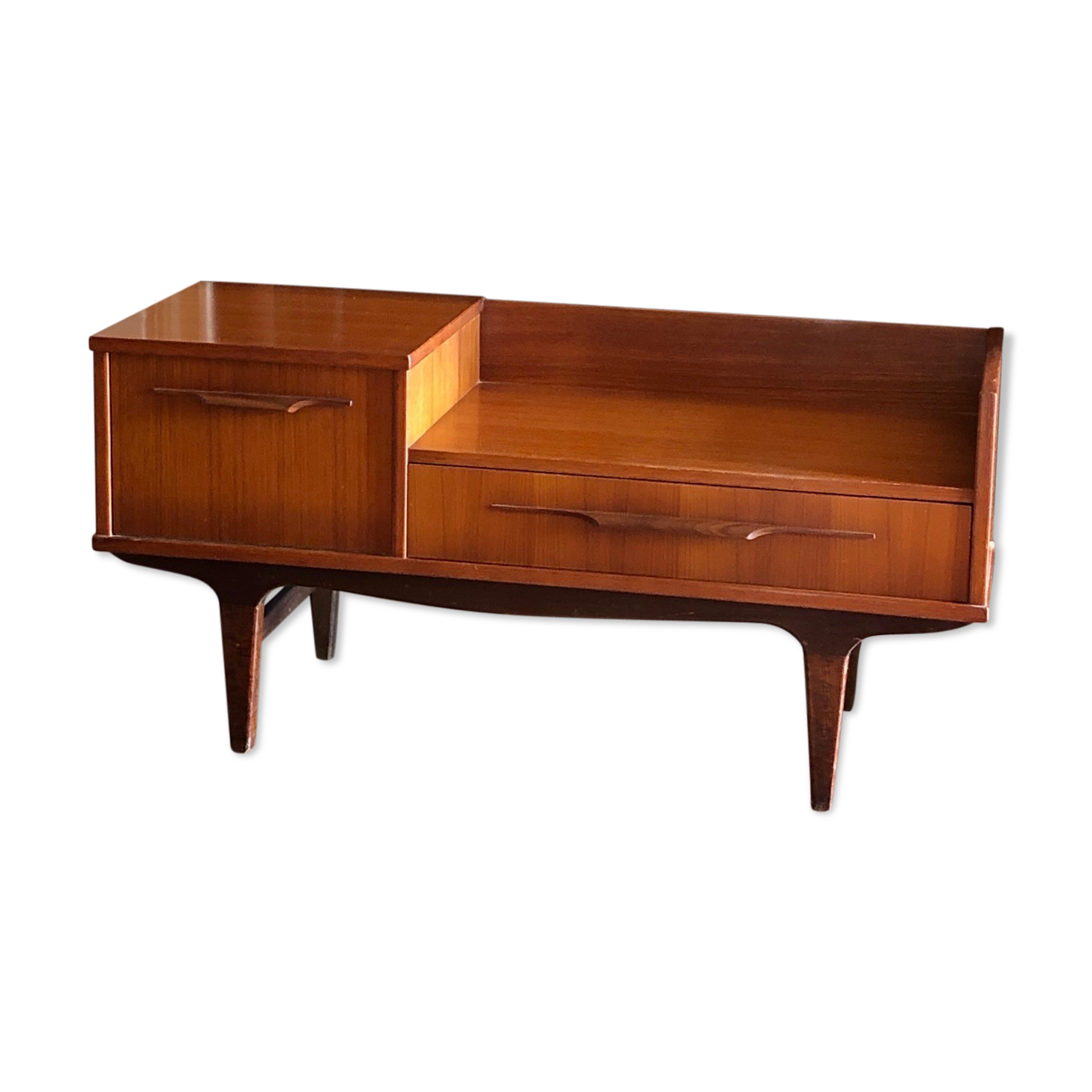 Scandinavian hairdresser teak