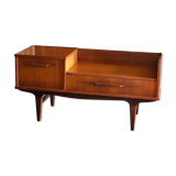 Scandinavian hairdresser teak