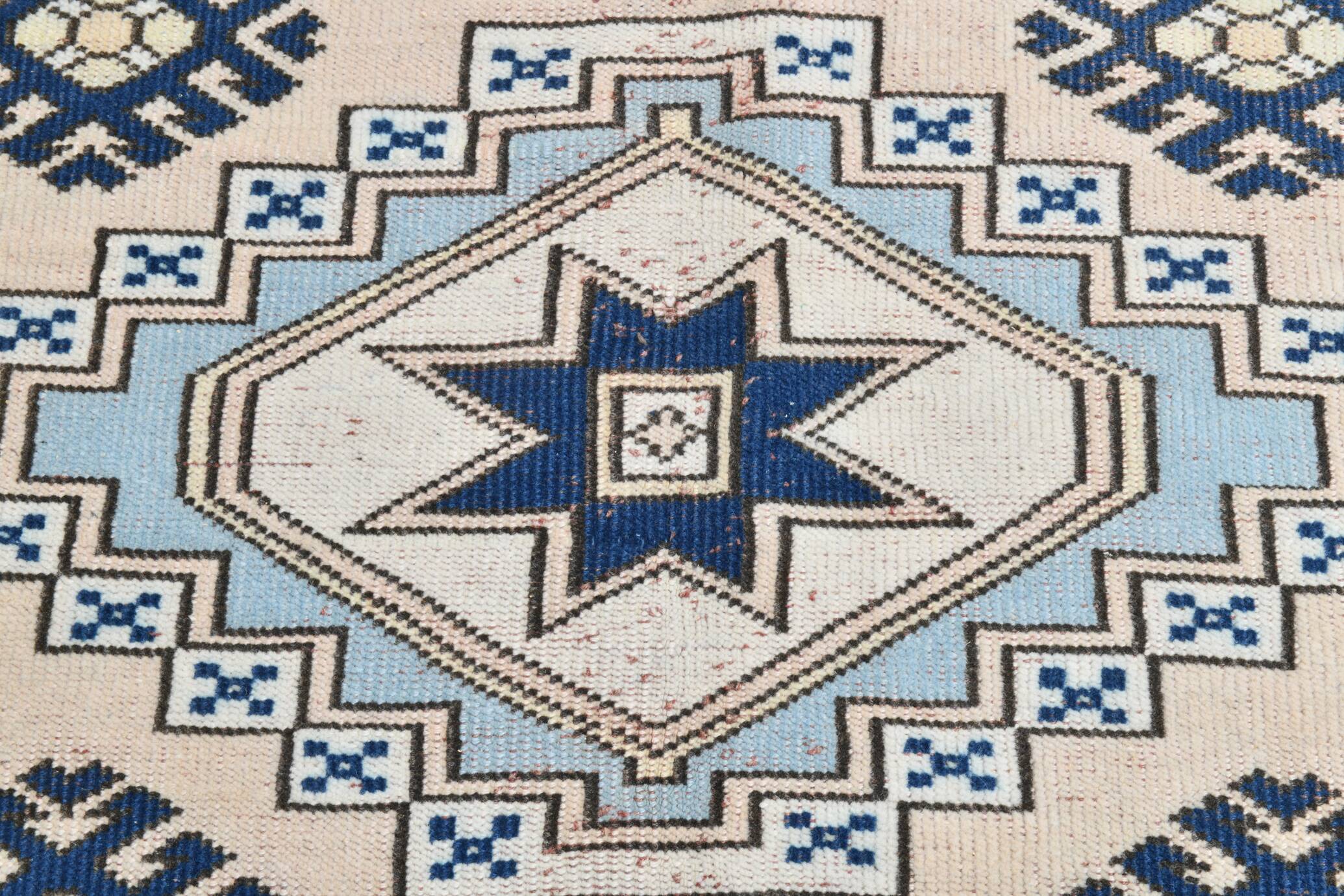 6x7 Navy Blue Cream Oriental Persian Rug, 178x225Cm