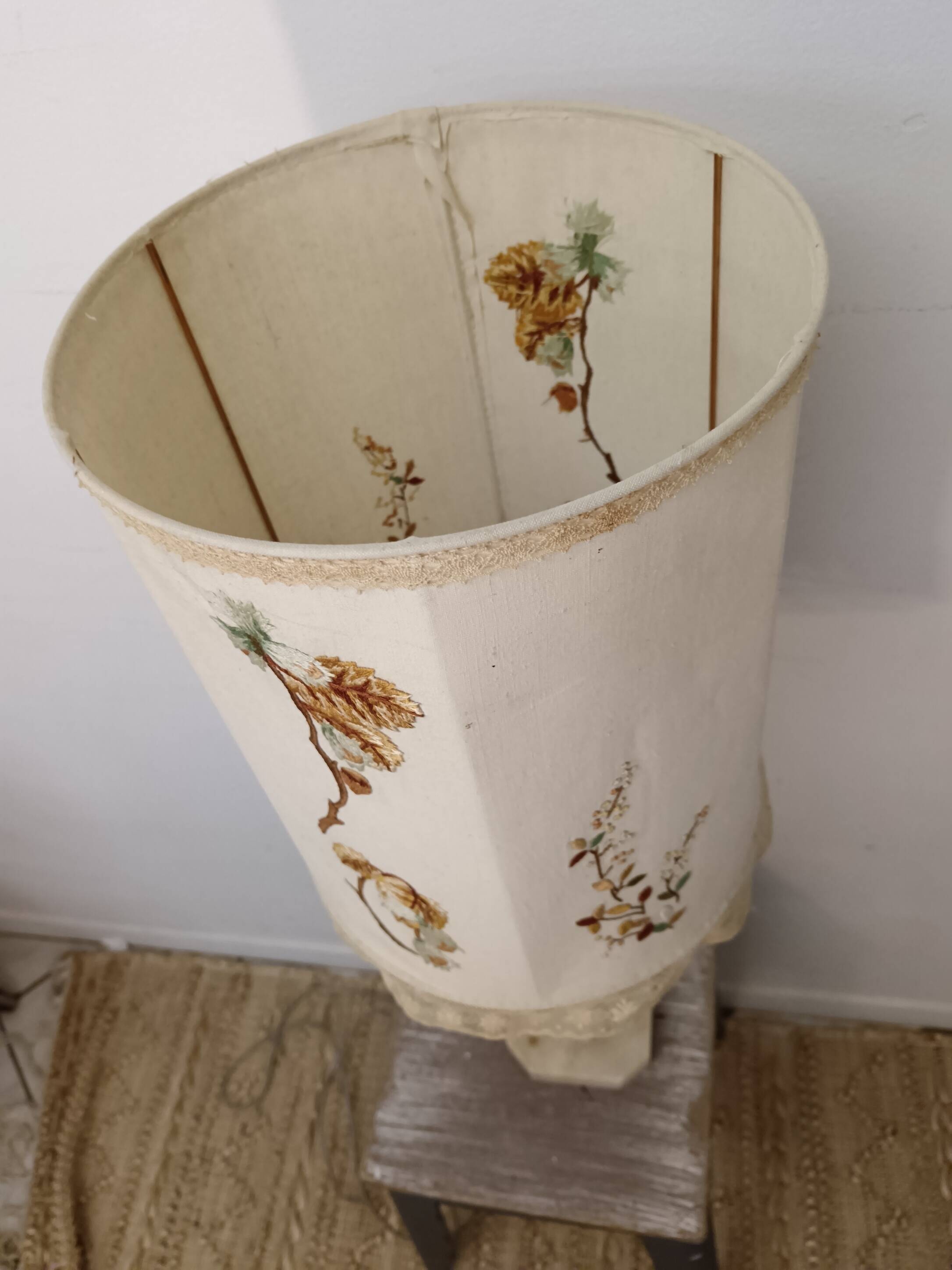 Marble base lamp with antique hand-embroidered lampshade