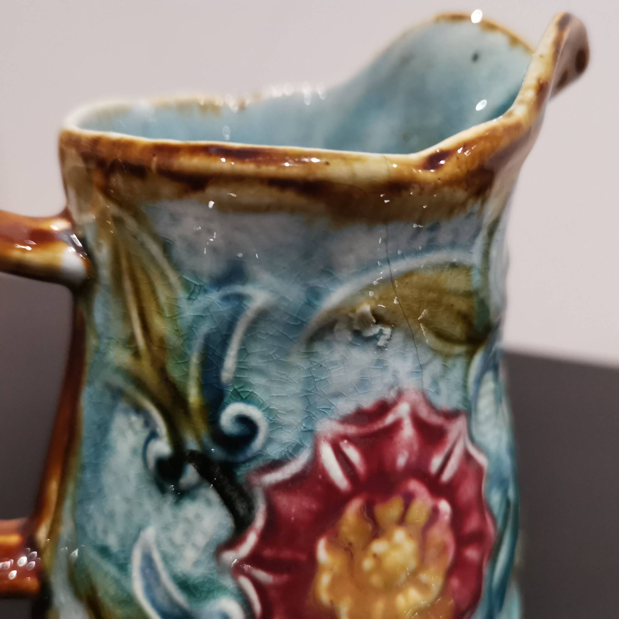 Pot à lait en barbotine  années 1900