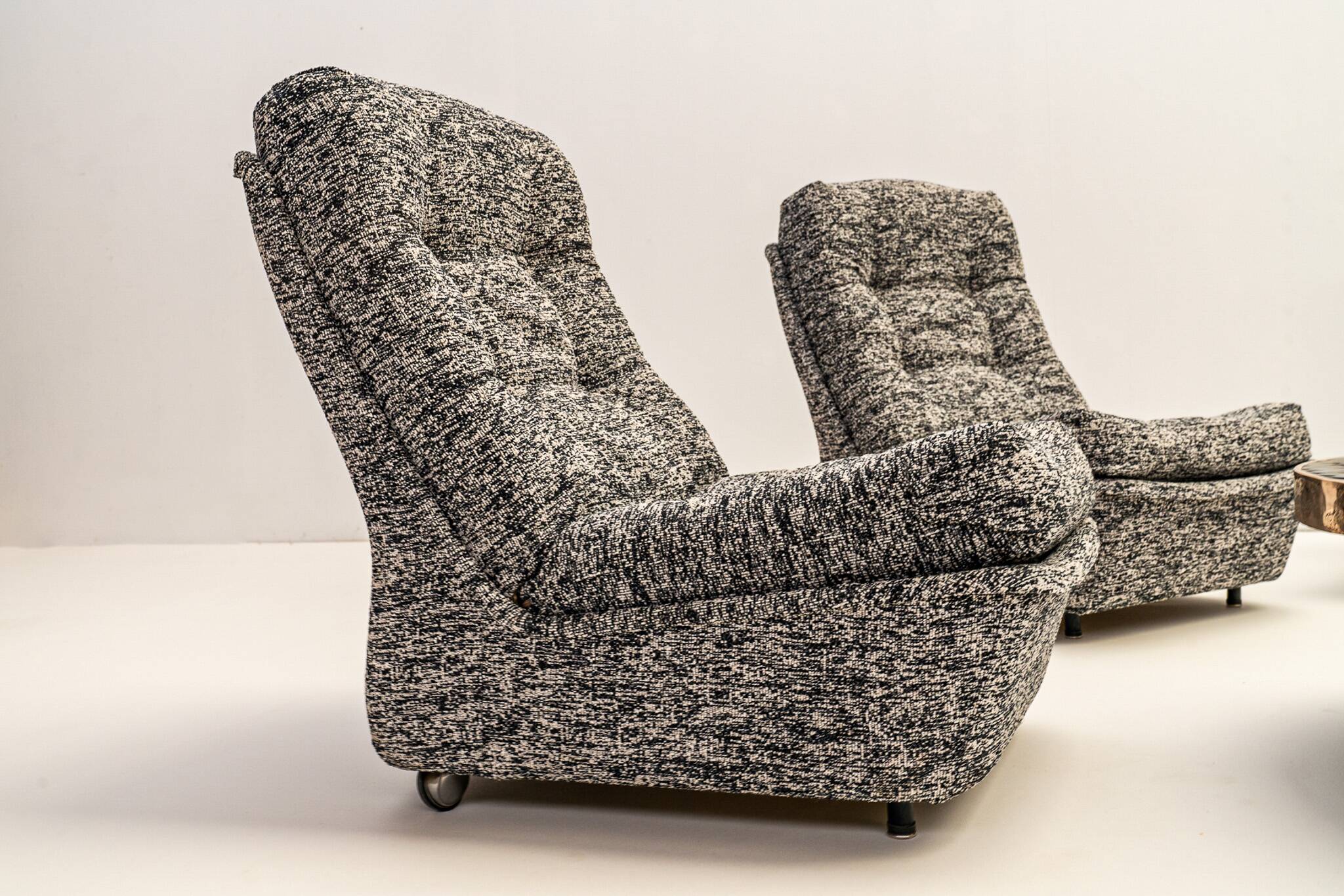 Orchidée modular lounge chairs by Michel Cadestin for Airborne, France