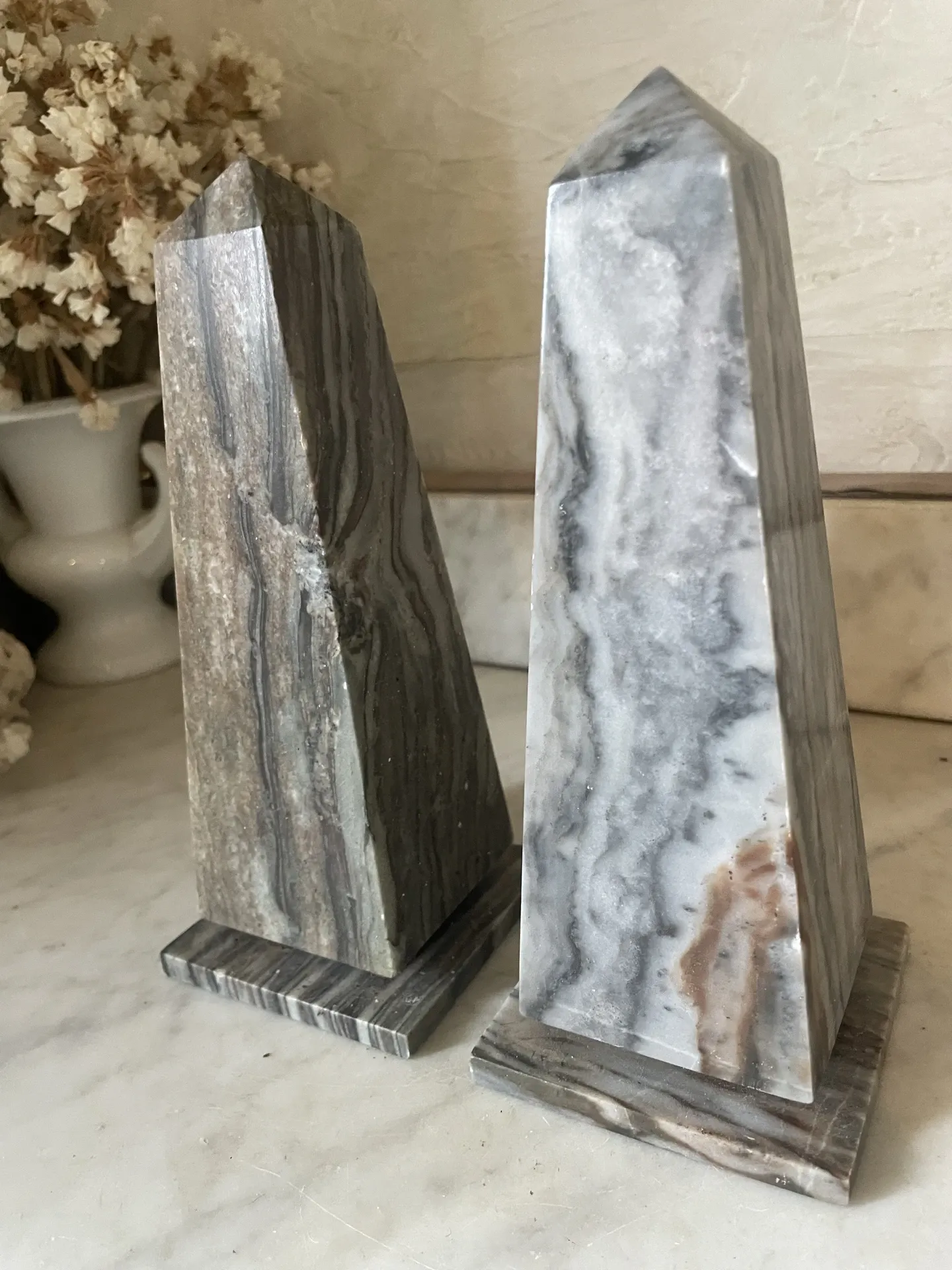 pair of obelisk bookends in grey/brown marble Art Deco style