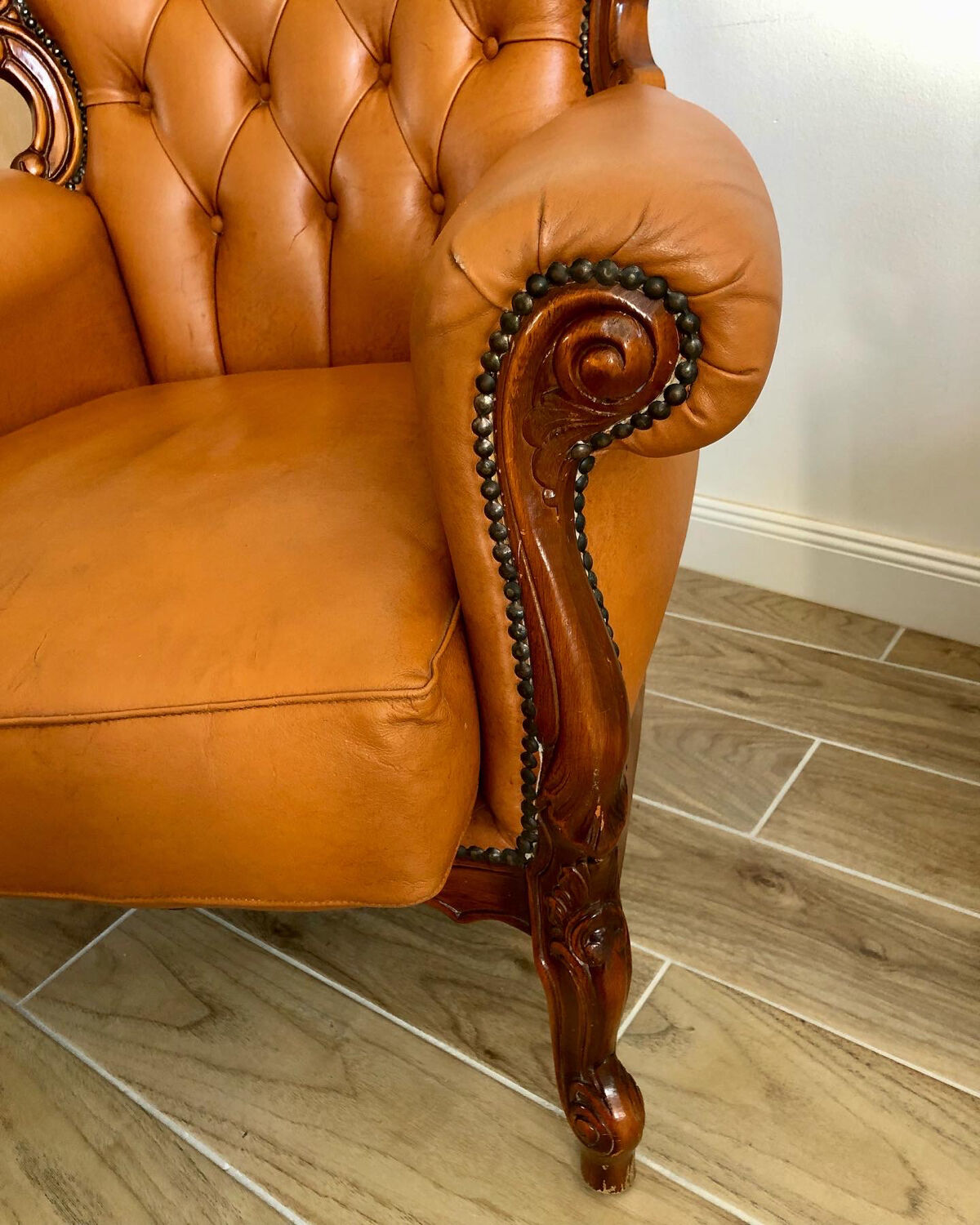 Baroque Chesterfield armchair