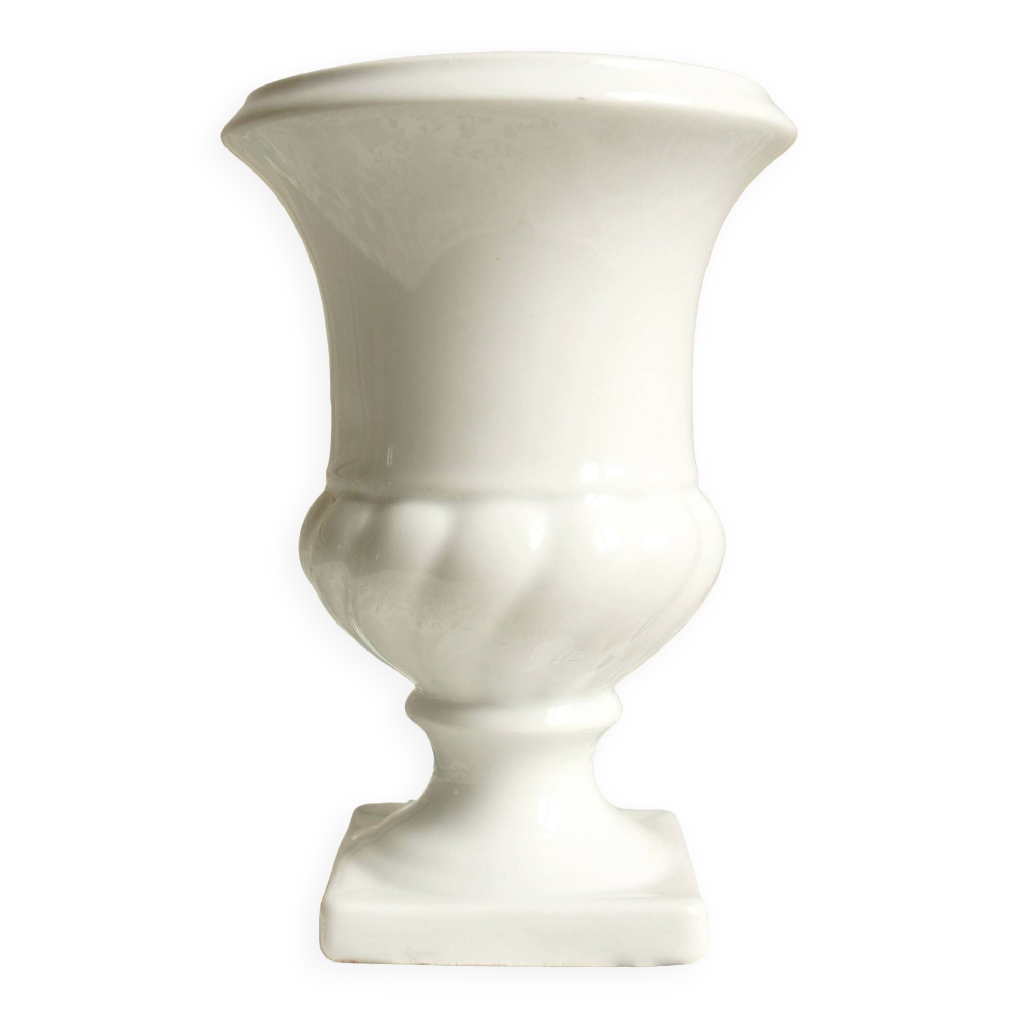 Vase Médicis en porcelaine de Limoges