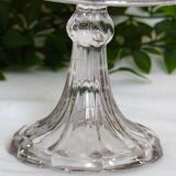 Flat, glass cake display