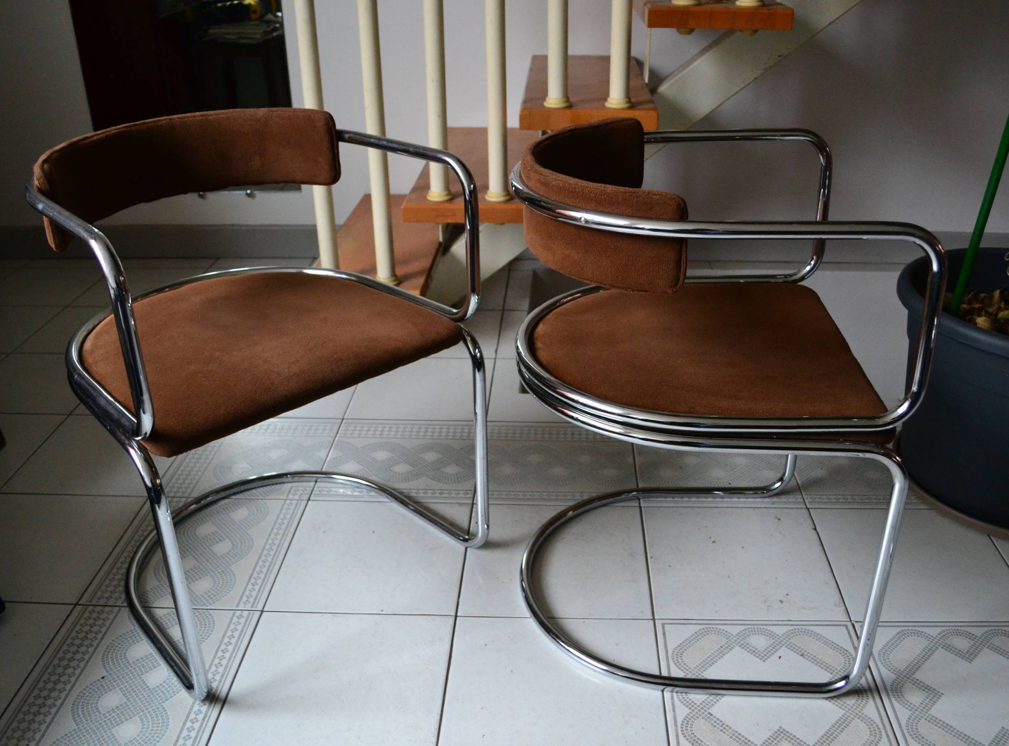 4 chaises par Renato Zévi pour Roche Bobois 1970