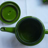 Green enamelled porcelain coffee set