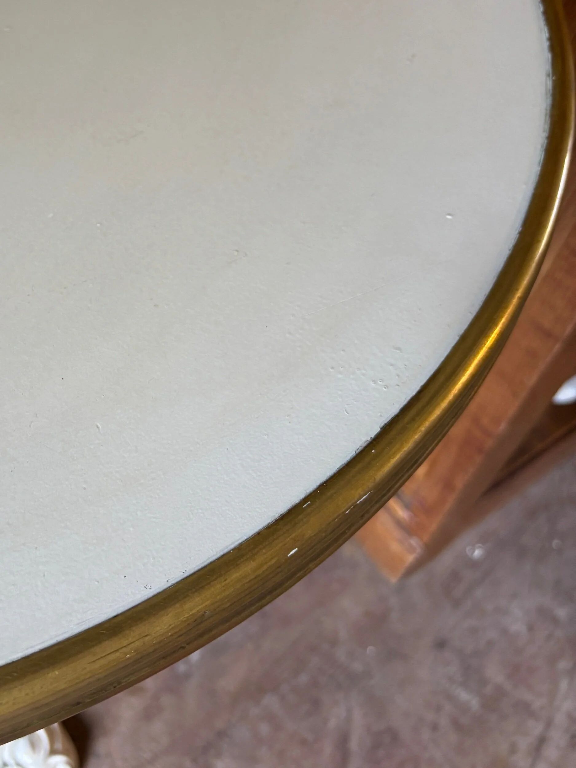 Bistro table in cast iron and beige melamine ⌀ 60 cm
