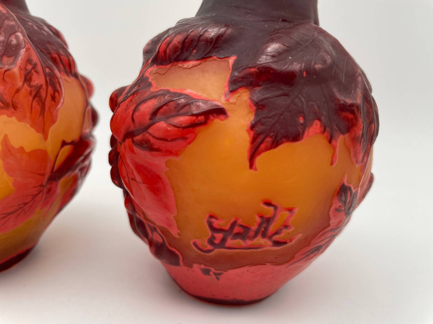 Paire de vases Tip Emile Gallé, pate de verre