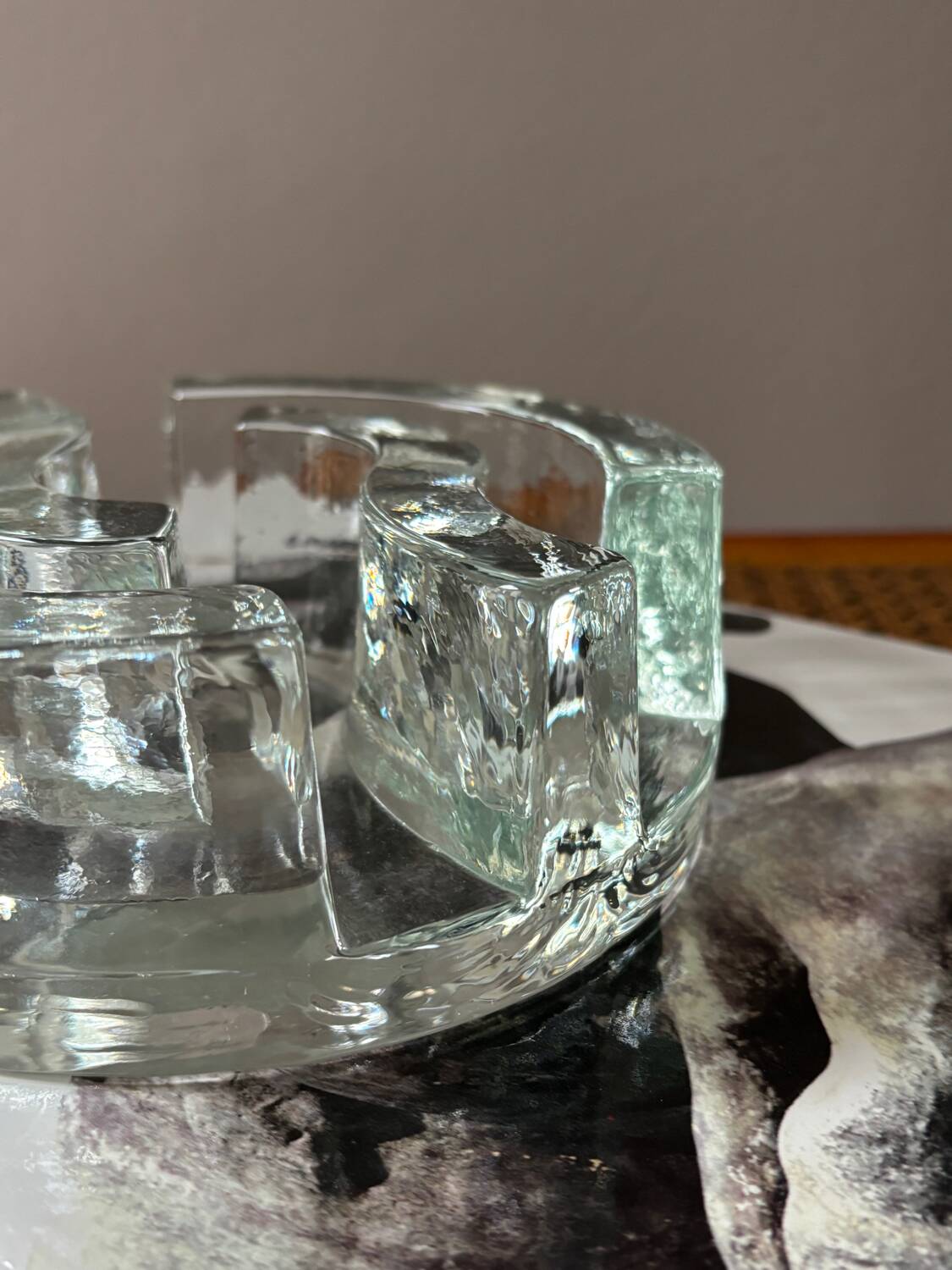 Glass candle holder warmer